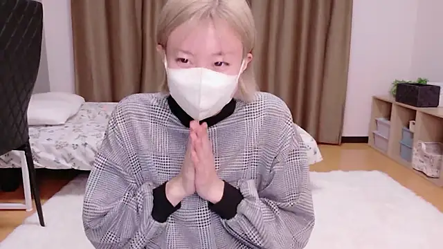 Nana  ch online show from May 2026 04:34:02 PM