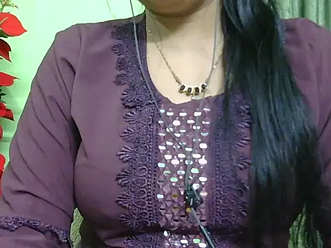 Snapshot of fairy_queen07 chatting on May 2026 06:49:02 PM fairy queen07 online show from May 2026 06:49:02 PM