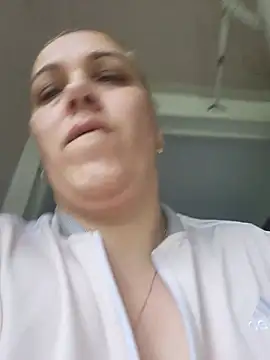 Snapshot of PalomaDesireee chatting on June 2026 05:57:02 AM PalomaDesireee online show from June 2026 05:57:02 AM