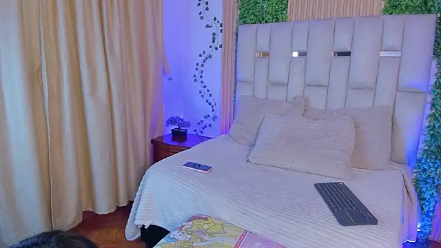 Jade Nmm online show from February 2026 12:44:02 PM