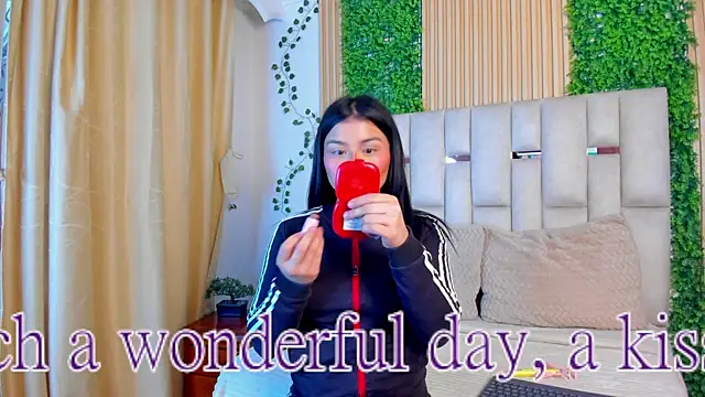 Jade Nmm online show from April 2026 12:38:02 PM