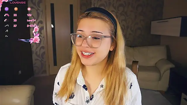 VerniceEngelking online show from September 2025 06:52:01 PM