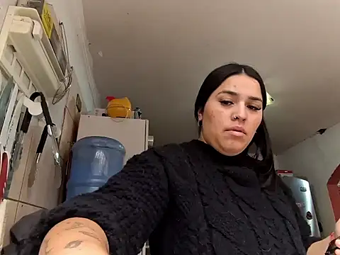 Snapshot of Denisutra777 chatting on April 2026 07:07:01 PM Denisutra777 online show from April 2026 07:07:01 PM