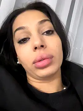 Bella Vixen  online show from November 2025 12:10:01 AM