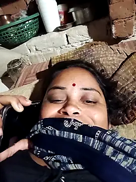 Snapshot of Soniya_jat chatting on November 2025 03:24:01 PM Soniya jat online show from November 2025 03:24:01 PM