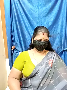 Snapshot of sushma26 chatting on October 2025 08:00:02 AM sushma26 online show from October 2025 08:00:02 AM