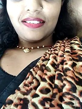 AnanyaKapoor89 online show from September 2025 06:04:02 AM