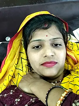 AnanyaKapoor89 online show from November 2025 07:51:01 AM