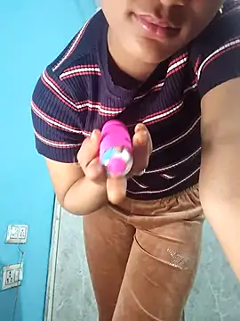 Nisha cam12 online show from November 2025 06:46:02 PM