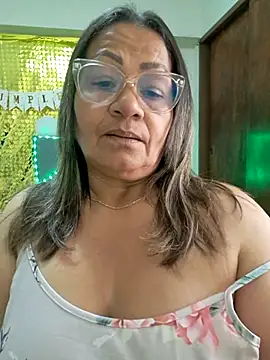 Vickysweeeettt online show from July 2026 11:47:01 AM