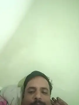 vardh033 online show from October 2025 03:15:02 AM