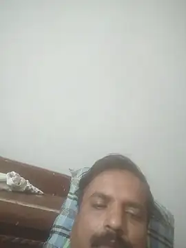 vardh033 online show from October 2025 01:22:01 AM