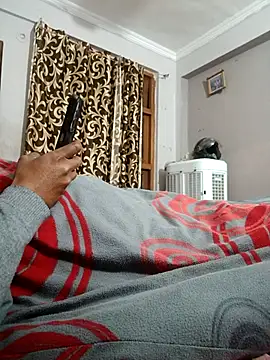 vardh033 online show from February 2026 03:49:02 PM