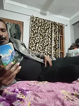 vardh033 online show from February 2026 12:56:01 PM