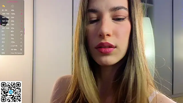 Quinavelle online show from February 2026 06:07:01 AM