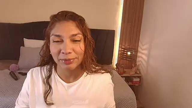 Snapshot of SexyRachel_ chatting on May 2026 11:48:01 AM SexyRachel online show from May 2026 11:48:01 AM