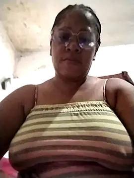 Big ass submissive online show from September 2025 06:00:01 PM