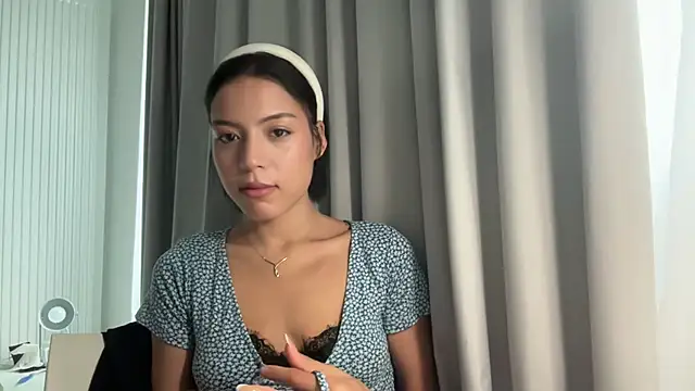 meiijiaa online show from September 2025 03:22:02 PM