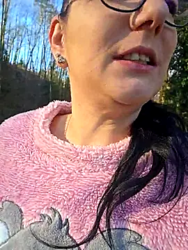 Swiss Lady online show from November 2025 10:51:01 AM