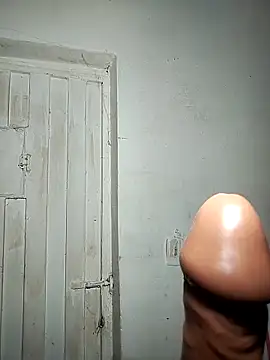 Georgina Bigboobs online show from September 2025 04:47:01 AM