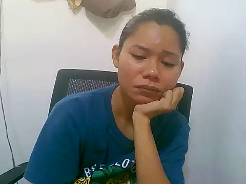 Snapshot of Sweeetgurll chatting on June 2026 12:08:02 AM Sweeetgurll online show from June 2026 12:08:02 AM