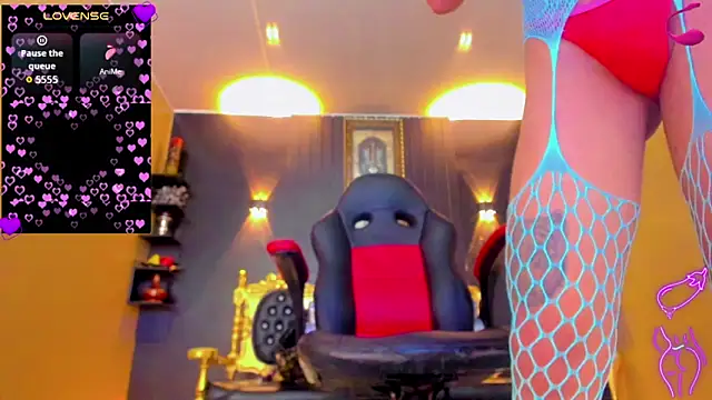 Natasha clifford online show from November 2025 07:13:02 PM