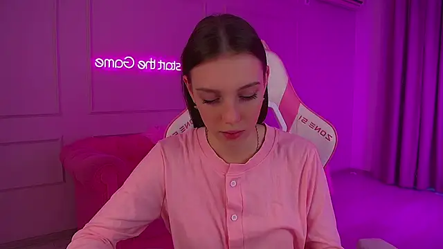 VeronicaVances online show from February 2026 06:40:02 AM