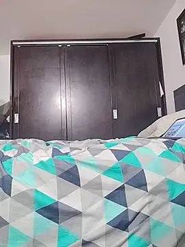 abnerdam01 online show from November 2025 05:38:01 PM