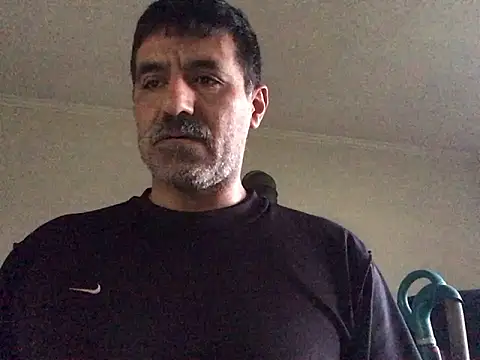 Snapshot of hansjobman2020 chatting on June 2026 04:05:02 PM hansjobman2020 online show from June 2026 04:05:02 PM