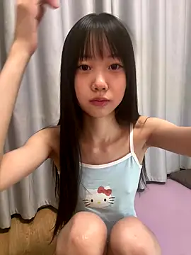 xinyu789 online show from October 2025 02:28:02 PM