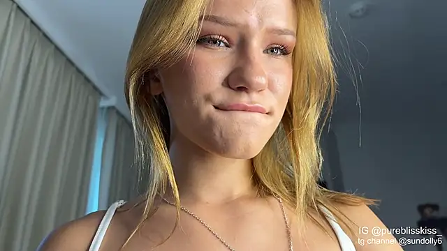 lxsundollyxl online show from March 2026 04:18:01 AM