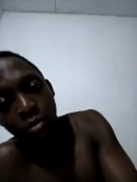 Biguyzi online show from April 2026 09:15:02 PM