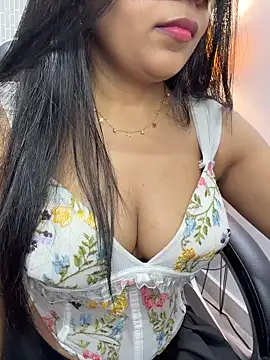 Riya-6969 online show from May 2026 02:22:01 PM