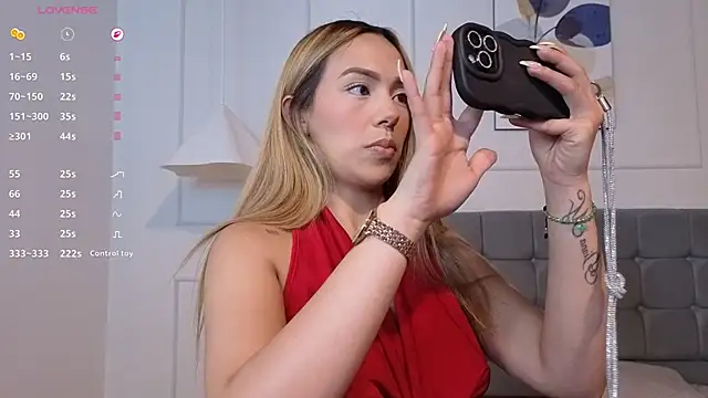 Snapshot of nikolevoshkie_ chatting on February 2026 07:43:01 PM nikolevoshkie online show from February 2026 07:43:01 PM