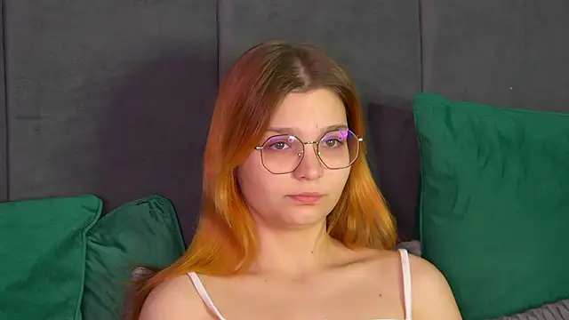 BellaMarebelle online show from October 2025 04:20:01 AM