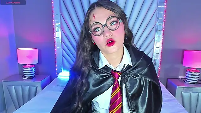 Gabby Bale online show from October 2025 12:17:02 PM