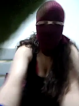 Ahalm online show from November 2025 11:07:02 PM