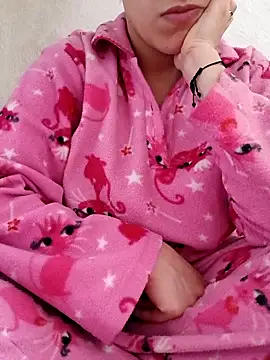 Ahalm online show from April 2026 02:11:02 PM