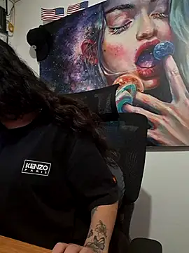 KENDALL ART online show from December 2025 09:42:02 PM