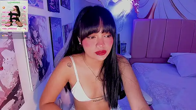 Snapshot of BellaGreen_ chatting on October 2025 10:31:01 PM BellaGreen online show from October 2025 10:31:01 PM