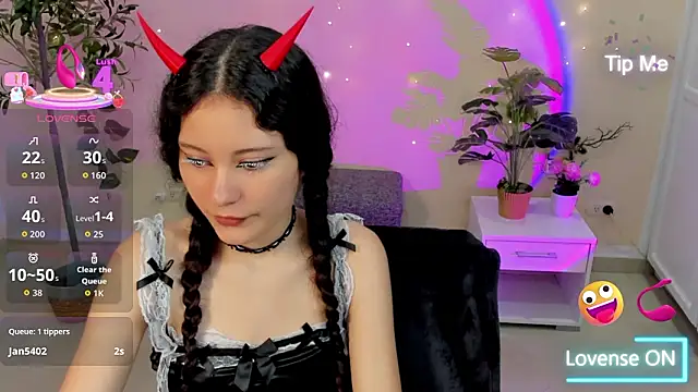 Krysten Riter online show from February 2026 02:44:02 PM