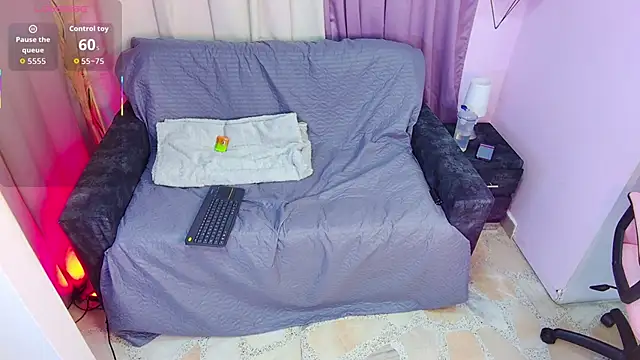 DaniniAnderson online show from October 2025 03:39:02 AM