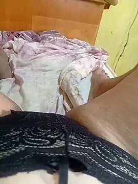 Ravena2290 online show from September 2025 06:19:02 PM