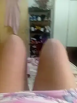 Ravena2290 online show from October 2025 04:49:01 PM