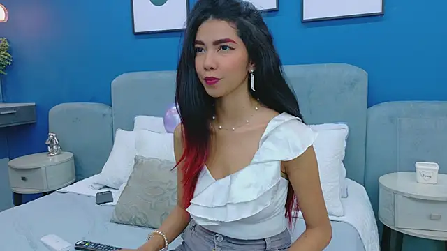 luna roja25 online show from October 2025 10:29:02 PM