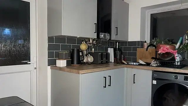 KayleeBella online show from February 2026 09:20:01 PM