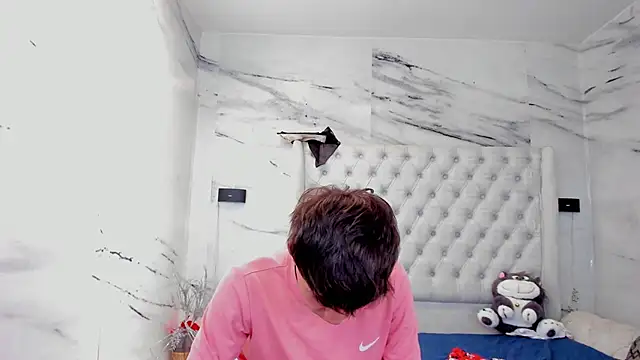 Ari and Storm online show from January 2026 03:50:01 PM