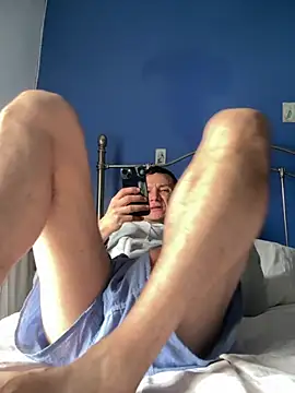 Snapshot of stevo170t chatting on May 2026 03:28:02 PM stevo170t online show from May 2026 03:28:02 PM