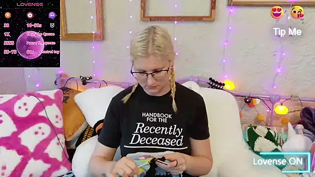 samanthamalichite online show from October 2025 03:12:01 PM