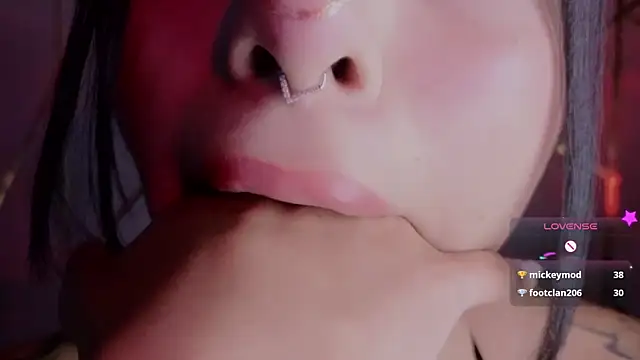 Snapshot of Hollyxx_ chatting on January 2026 10:03:02 PM Hollyxx online show from January 2026 10:03:02 PM